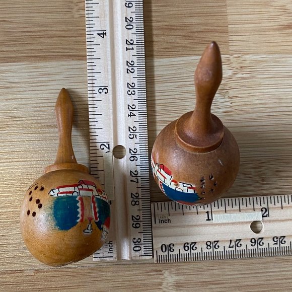 Vintage Wood Salt & Pepper Shakers - Light Posts, Maracas, & Barrels - Picture 15 of 16